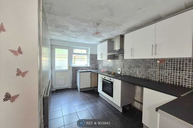 Penygraig Road, Tonypandy photo 4
