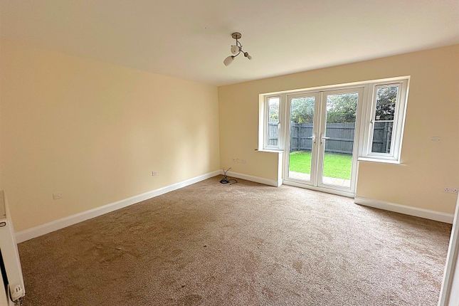 42, Bottle Kiln Rise, Brierley Hill photo 4