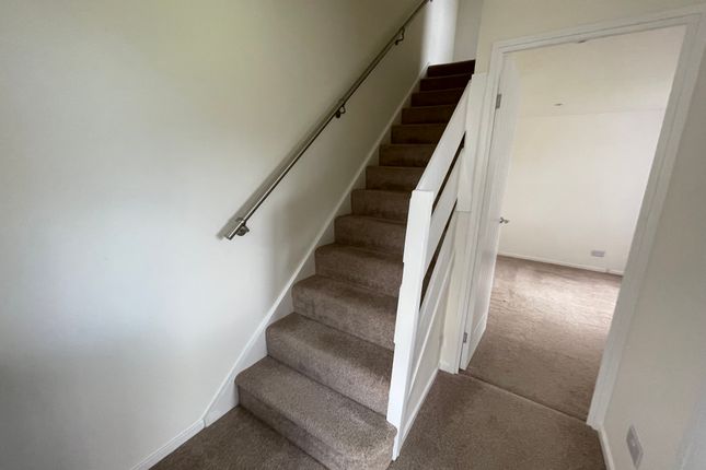 110, Little Oaks, Penryn photo 3