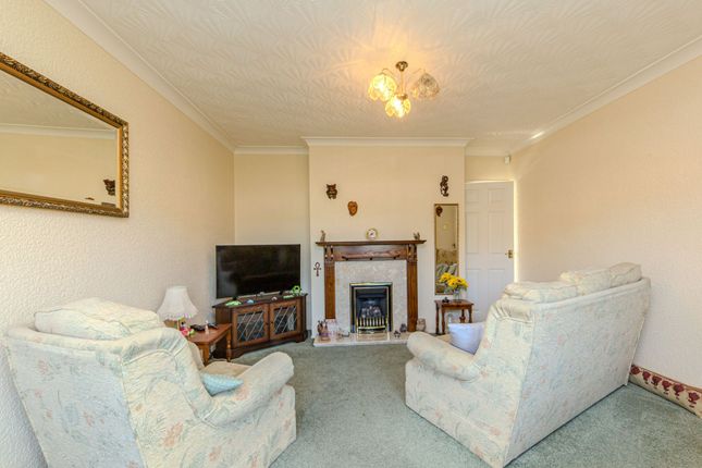 58 Tiverton Road, Stoke-On-Trent photo 2