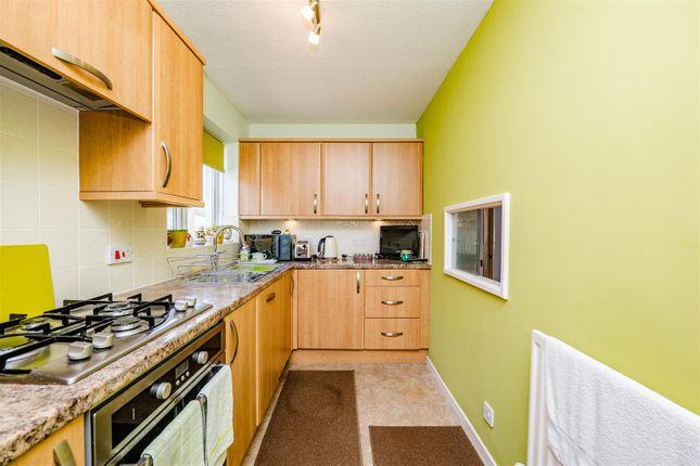 56, Enfield Drive, Barry photo 3