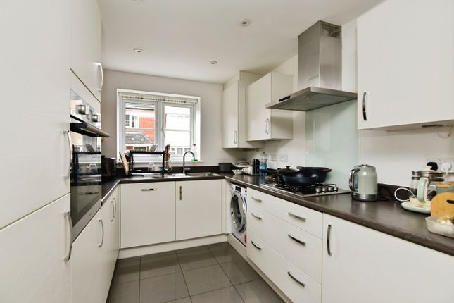 48, Barnton Way, Cheshire photo 3
