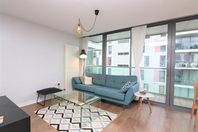 87, Abbotts Wharf, London photo 3