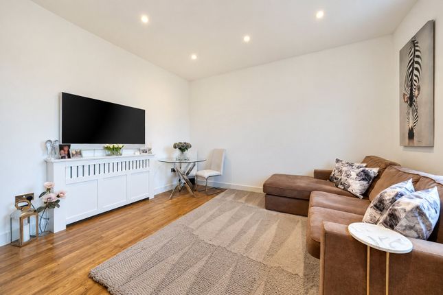Flat 4, 33D, Station Road, Sidcup photo 2