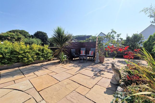 1, Hazel Close, Porthcawl photo 2
