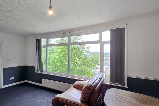 57, Forest Road, Huddersfield photo 4