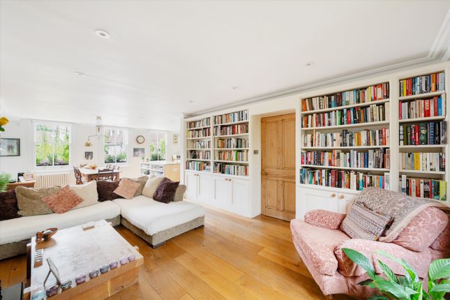 6, Perrins Lane, London photo 4