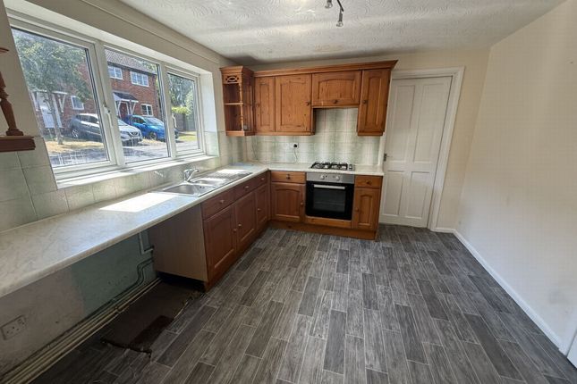 7, Malham Way, Leicester photo 3
