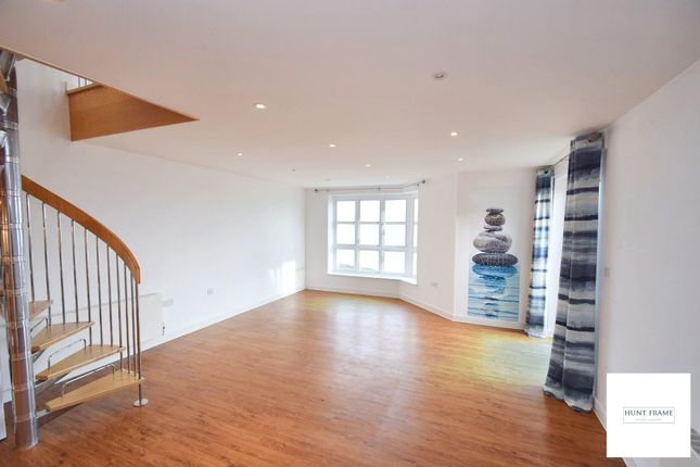 138, Caroline Way, Eastbourne photo 3