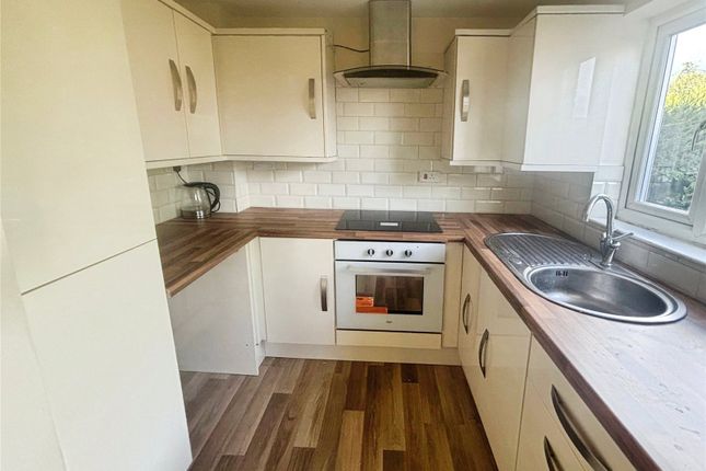 9, Bader Road, Staffordshire photo 2
