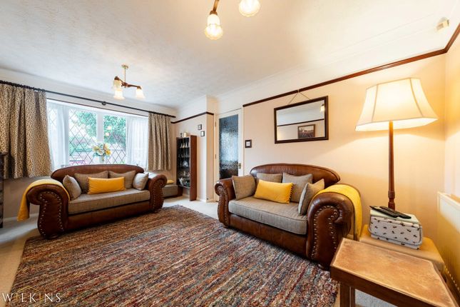5, Lohengrin Court, Burton-on-Trent photo 3