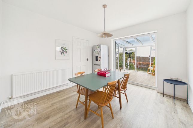 21 Glenda Road, Norwich photo 4