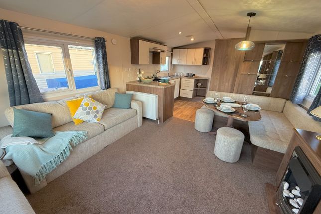 Delta Phoenix Manor Park Caravan Site, Manor Road, Norfolk photo 4