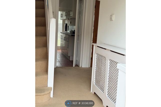 Eaton Close, Stanmore photo 4