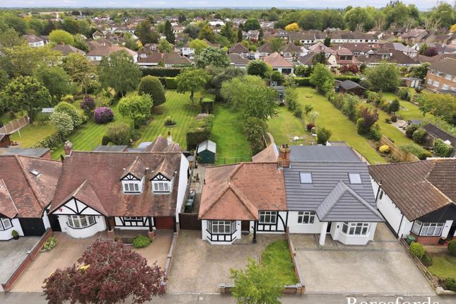 2-bed house on 16, Cranston Park Avenue, Upminster, £650,000