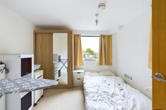Flat to rent in Bedford Street, Exeter