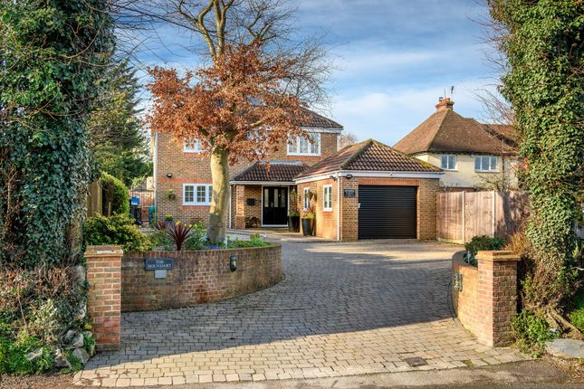 Thumbnail Detached house for sale in Rectory Lane North, Leybourne