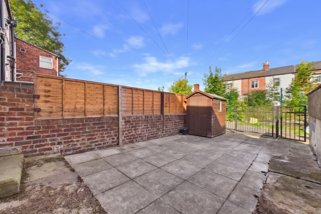 123, Wakefield Road, Pontefract photo 2
