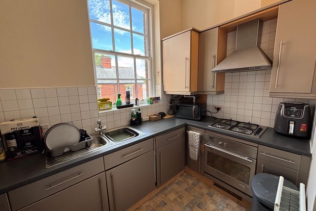 19, LICHFIELD photo 2