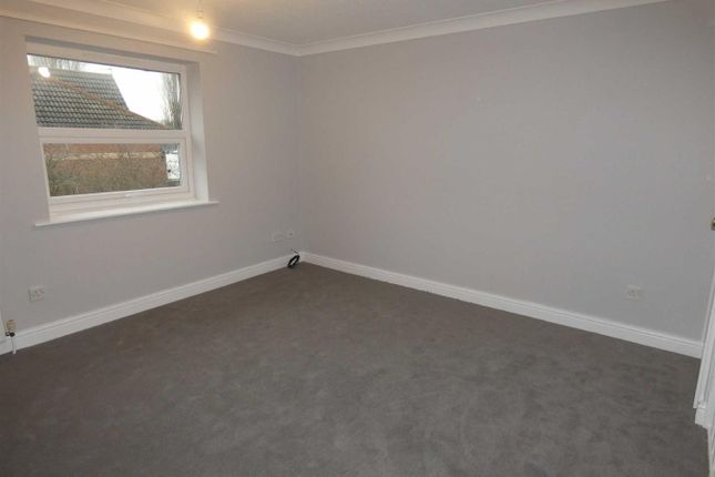 Blackburn Avenue, Brough photo 2