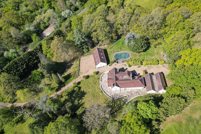 Crabapple Court, Oxshott Road, Oxshott photo 4