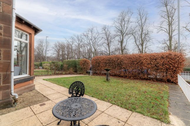 52 Victoria Park Drive North, Glasgow photo 2