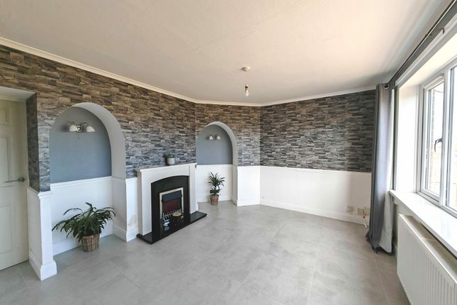 62 Inverness Road, Jarrow photo 2