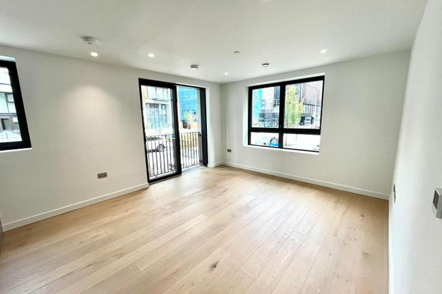 1-bed house on 101, 57 Chandlers Avenue, London, £2,300/mo