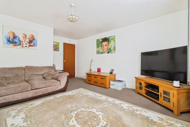 18, Hayes Court, Totnes Road, Paignton photo 4