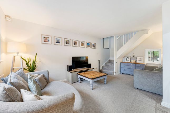 6 Cedar Mews, Chester photo 2
