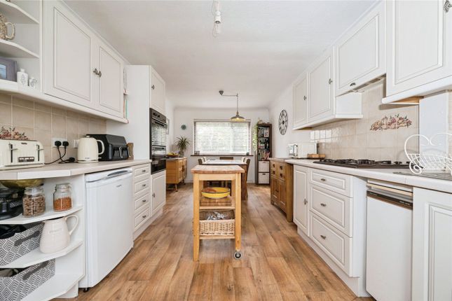 36, Longmore Avenue, Hampshire photo 3