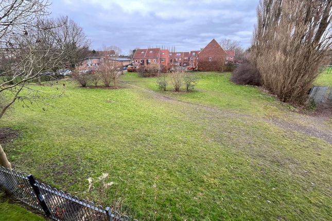 16 Yearsley House, York photo 3