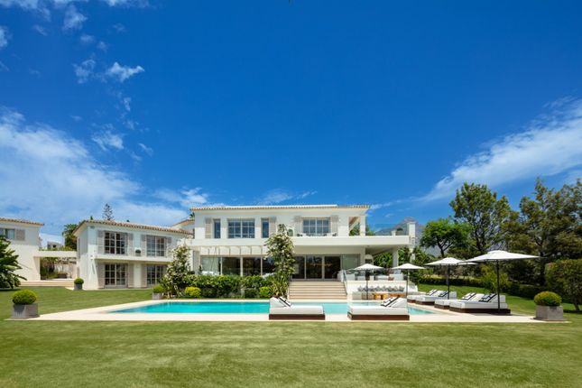 Thumbnail Villa for sale in Aloha, Marbella, Malaga, Spain