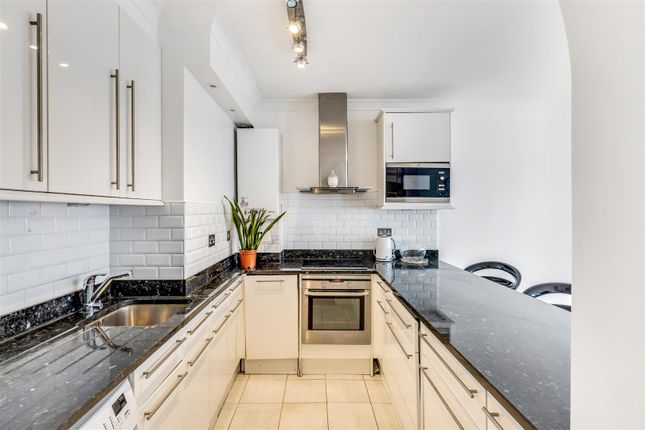 29, Heron Court, 63 Lancaster Gate, London photo 4