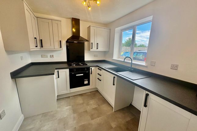 27, Nottingham photo 2