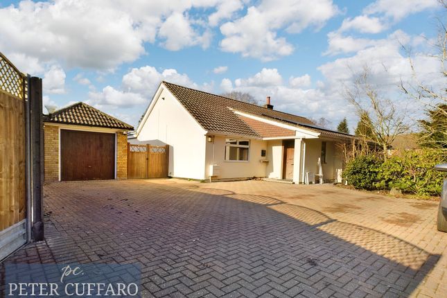 Detached bungalow for sale in Mount Pleasant, Hertford Heath