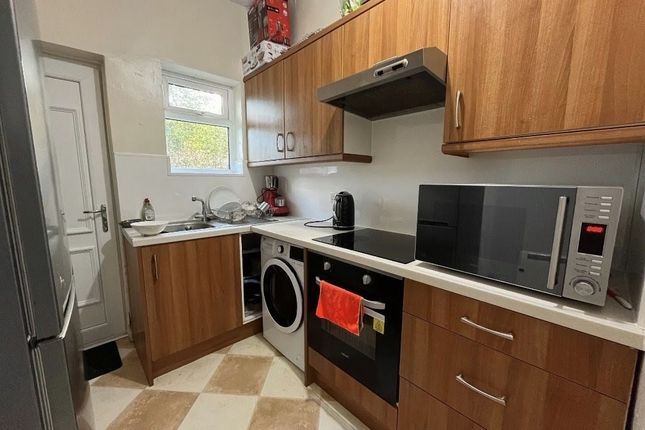 60 Henry Street, WAKEFIELD photo 2