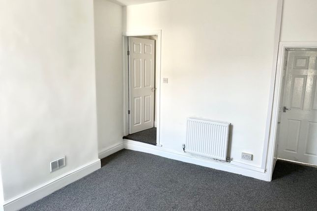 5 May Place, Stoke-On-Trent photo 2