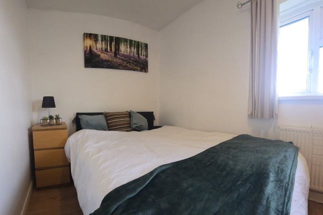 30, Cromwell Drive, Berkshire photo 4
