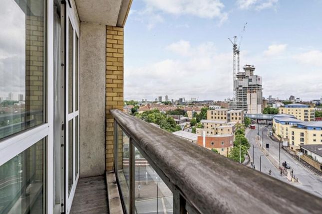 Flat to rent in 39 Westferry Circus, 39 Westferry Circus, London