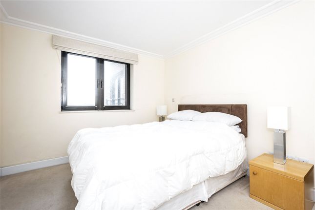 Flat 956 Point West, 116, Cromwell Road, London photo 4