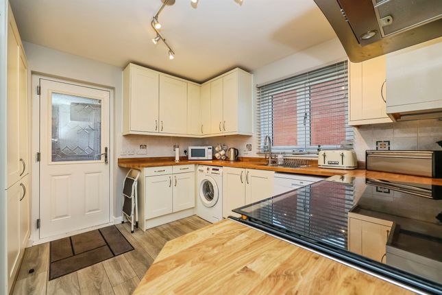 10, Wetherby Close, Nottingham photo 3