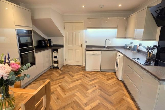 19, Burleigh Rise, Newark photo 3