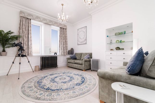 2-bed flat on Argyle Road, Argyle Road, Whitby, £4,056/mo