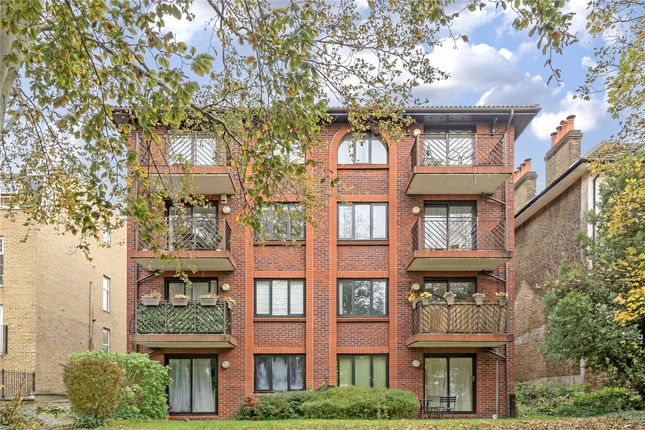 Flat for sale in Widmore Road, Bromley