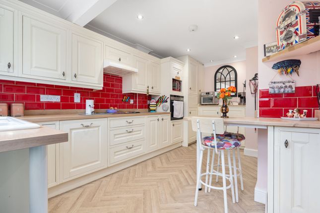 34 Silverburn Drive, Isle Of Man photo 4