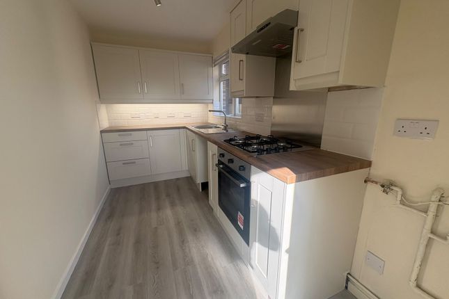 27, Brookside, Barlestone photo 3