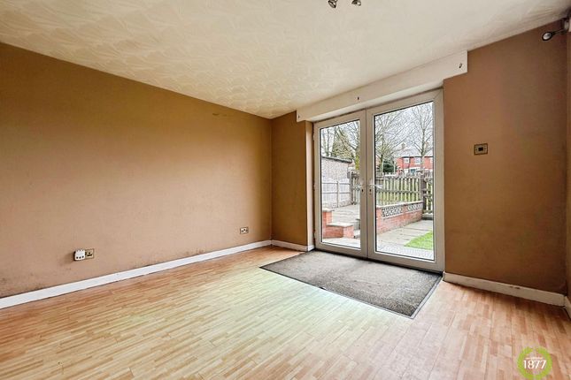 50 Avallon Way, Darwen photo 3
