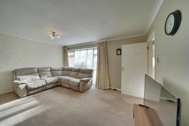 28, The Grove, Enfield photo 4
