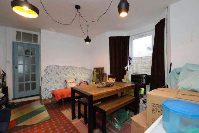 Semi-detached End Terrace House for sale, Coveny Street, Cardiff photo 4